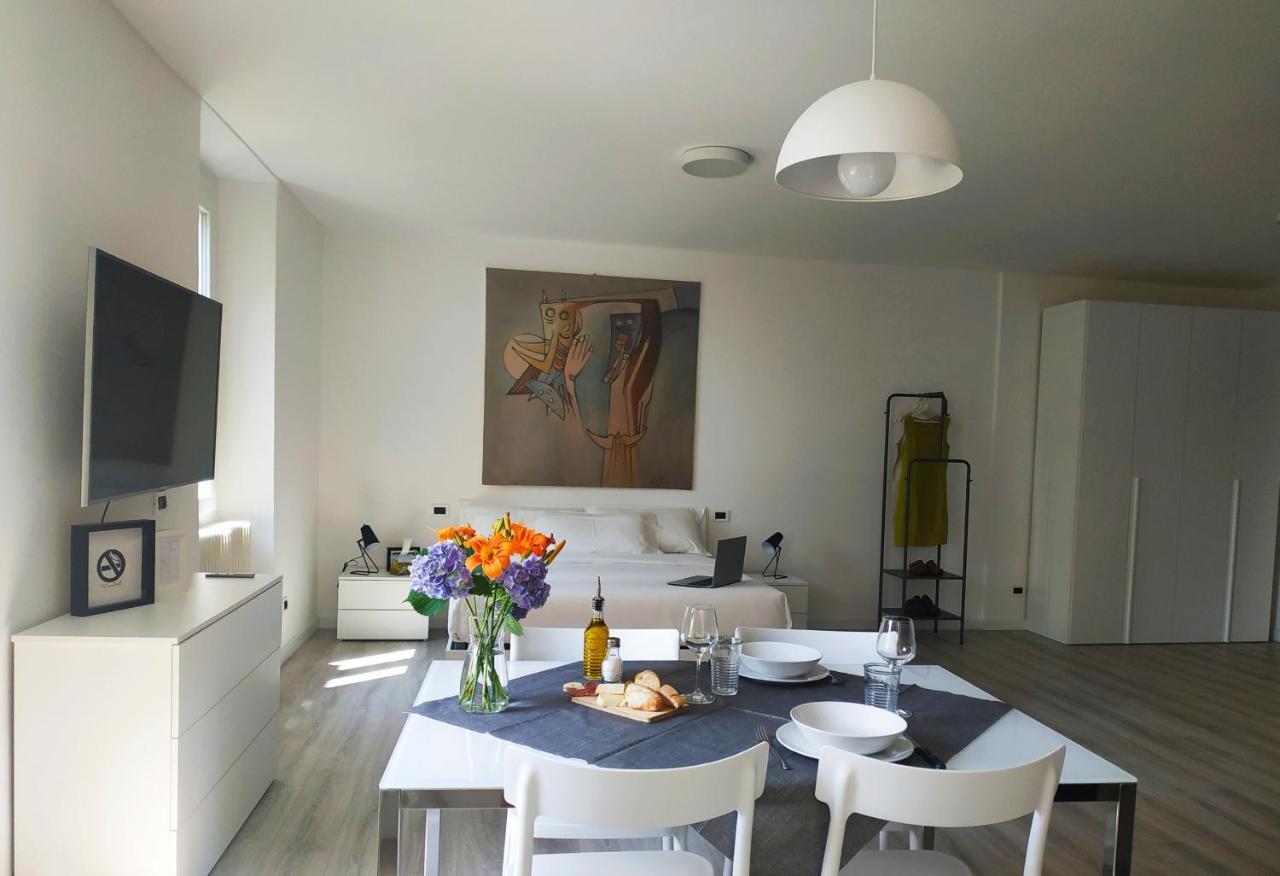 Le Campane Studio Apartment Bellagio Eksteriør billede